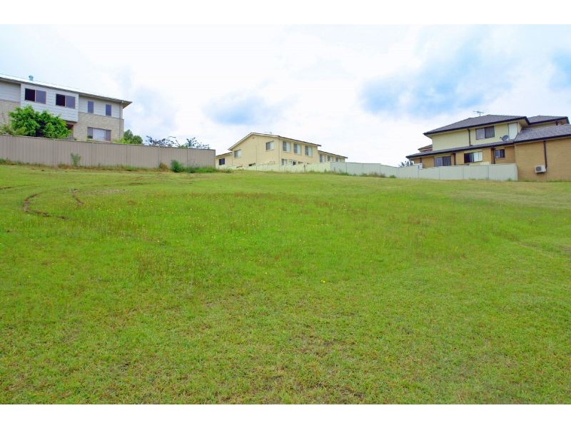 7 Weaver Crescent, Watanobbi NSW 2259