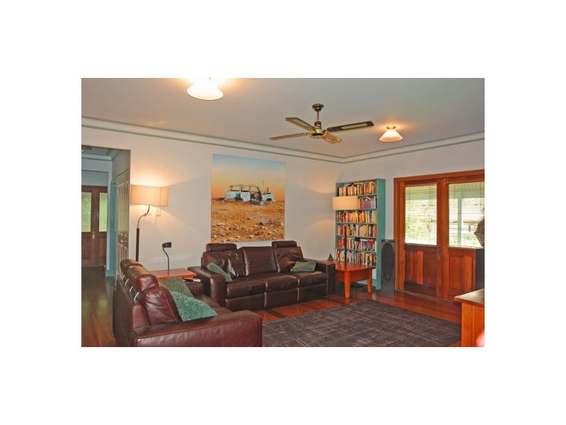 11 Boyce Avenue, Wyong NSW 2259