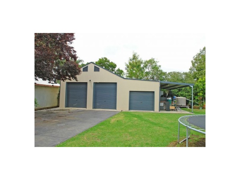 11 Boyce Avenue, Wyong NSW 2259