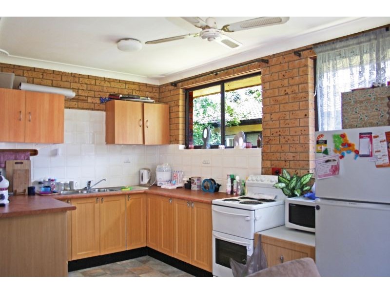 3 Gleddon Avenue, Gorokan NSW 2263