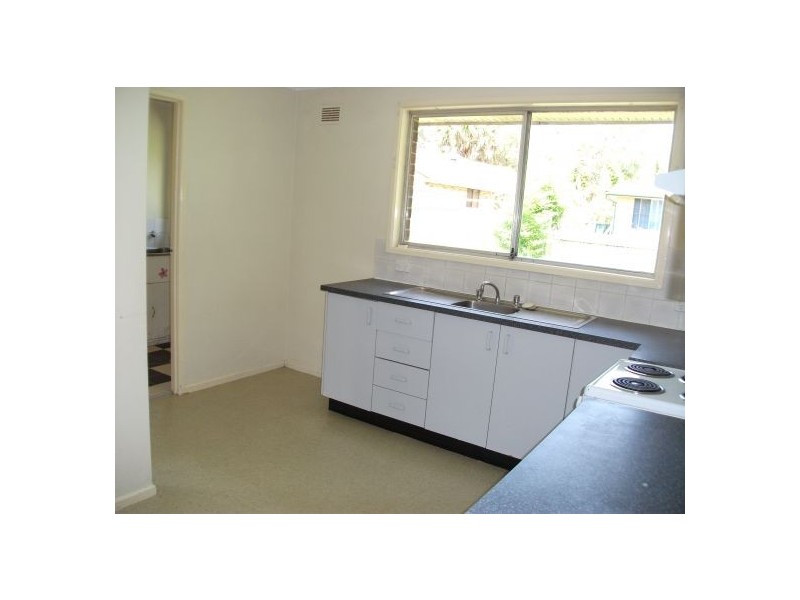 8 Stonehaven Avenue, Watanobbi NSW 2259