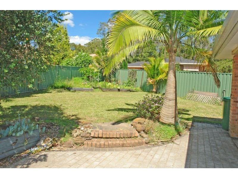 12 Farnol Place, Watanobbi NSW 2259