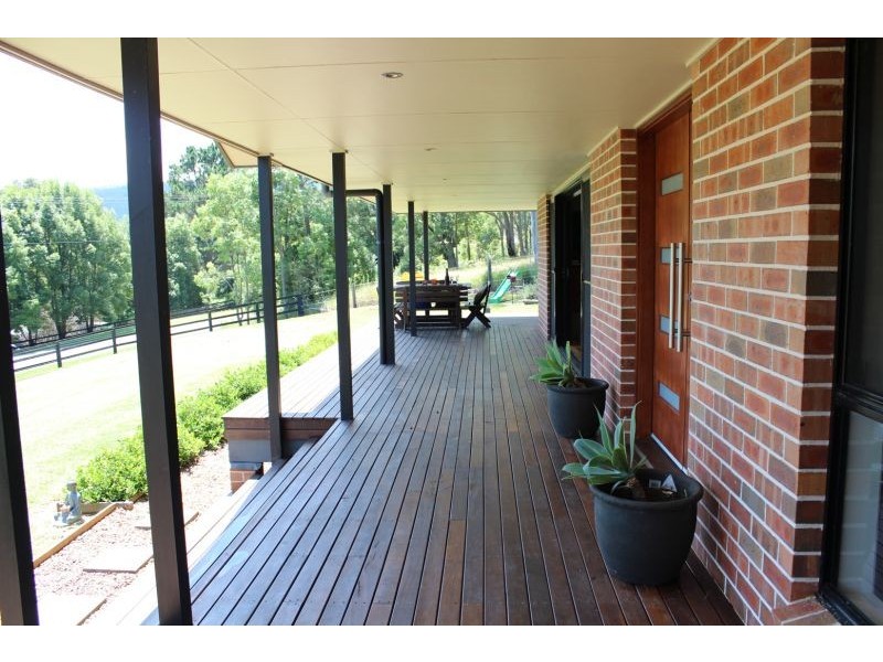 1564 Yarramalong Road, Yarramalong NSW 2259