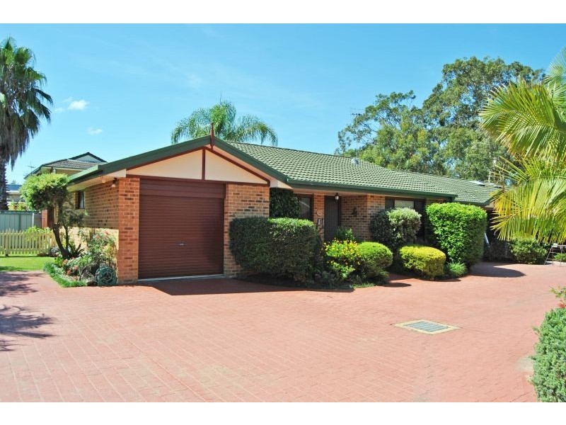 1/3 Georgina Avenue, Gorokan NSW 2263
