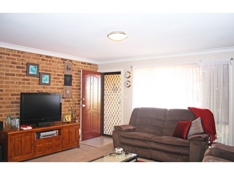 1/3 Georgina Avenue, Gorokan NSW 2263