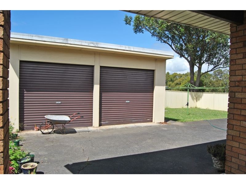 248 Wallarah Road, Kanwal NSW 2259