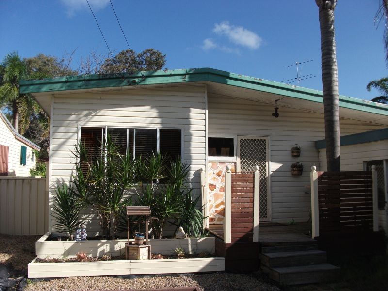 238a Tuggerawong Rd, Tuggerawong NSW 2259