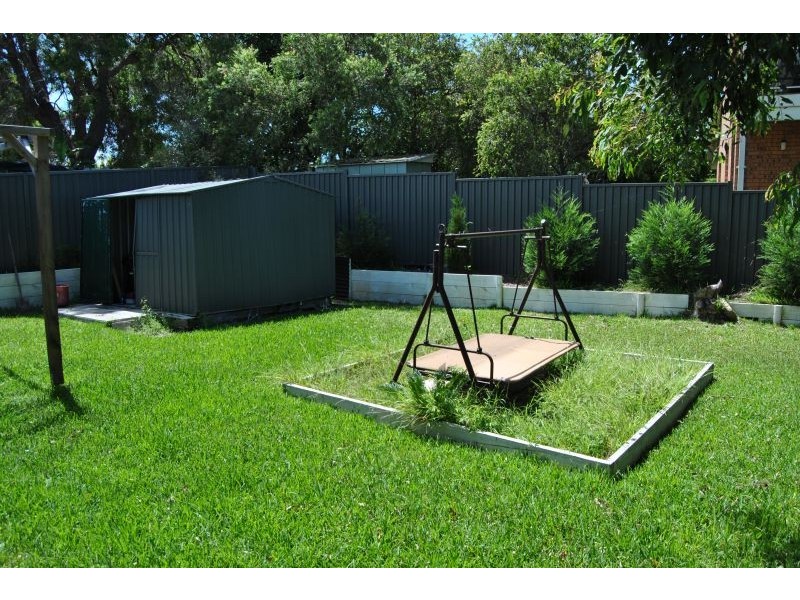 11 Beach Road, Canton Beach NSW 2263