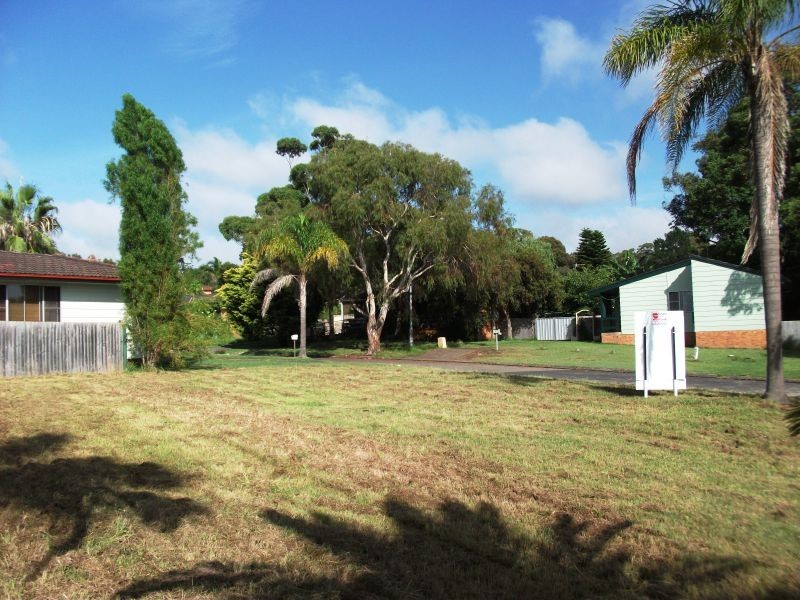 13 Nathan Place, Lake Haven NSW 2263