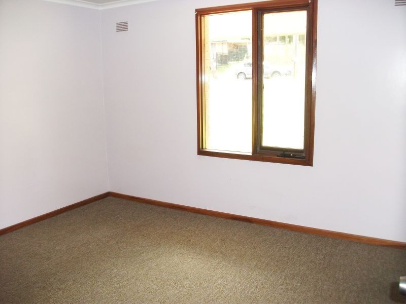 3 Isaacs Close, Watanobbi NSW 2259