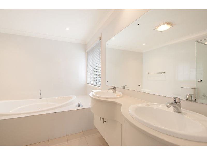 50 Stan Johnson Drive, Hamlyn Terrace NSW 2259