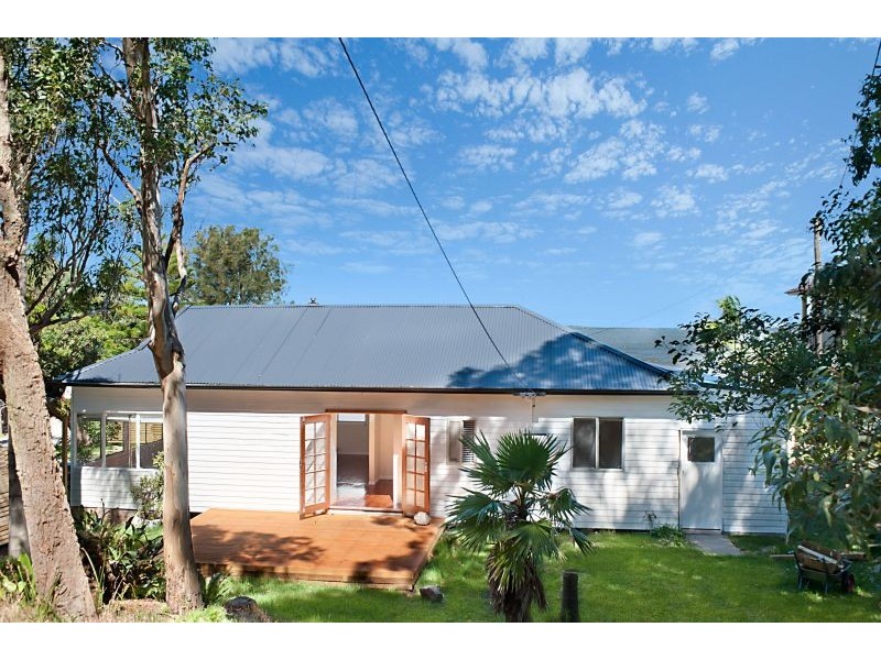 2 Wallarah Road, Gorokan NSW 2263