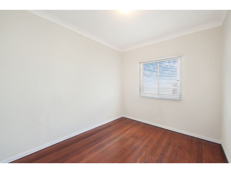 2 Wallarah Road, Gorokan NSW 2263