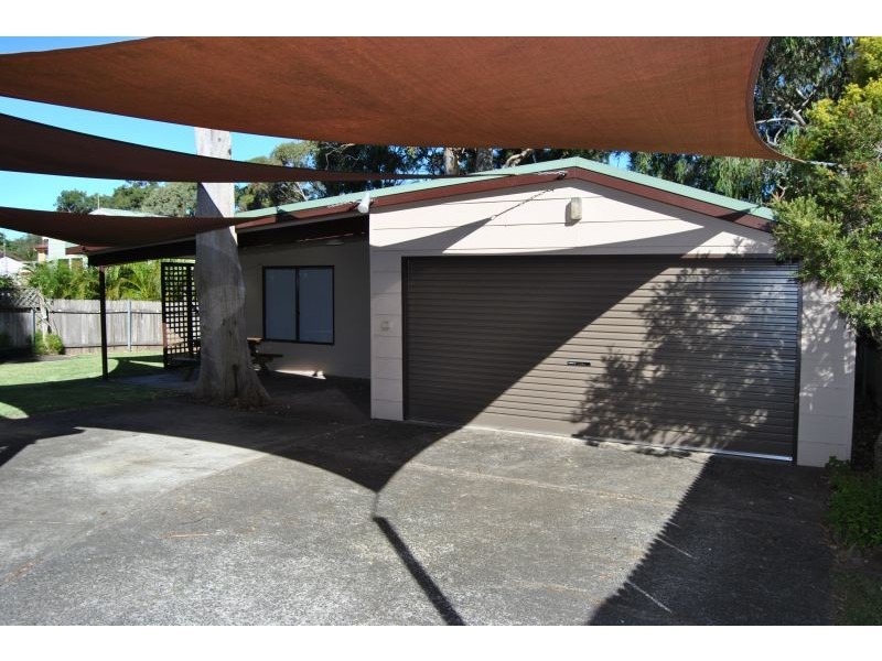 16 Kennedy Street, Gorokan NSW 2263