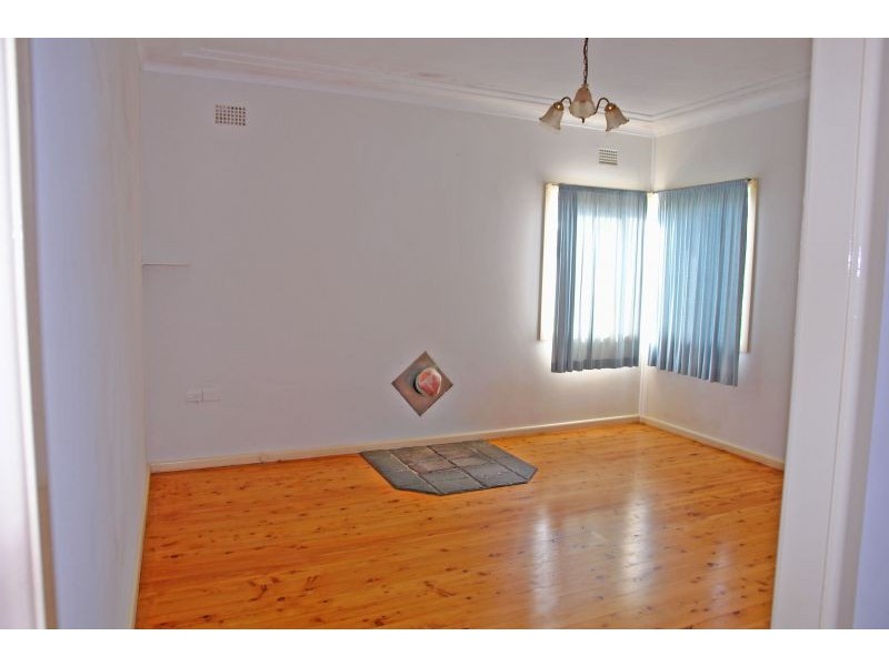 1 Row Street, Wyongah NSW 2259