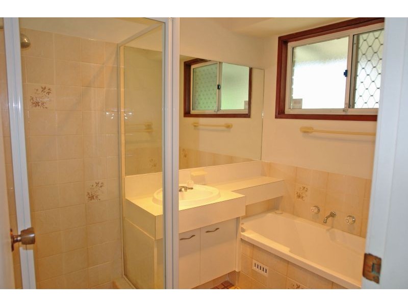 6 Cohen Street, Wyong NSW 2259