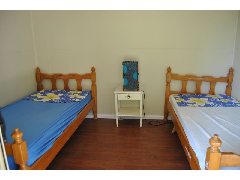 6 Nichols Avenue, Gorokan NSW 2263