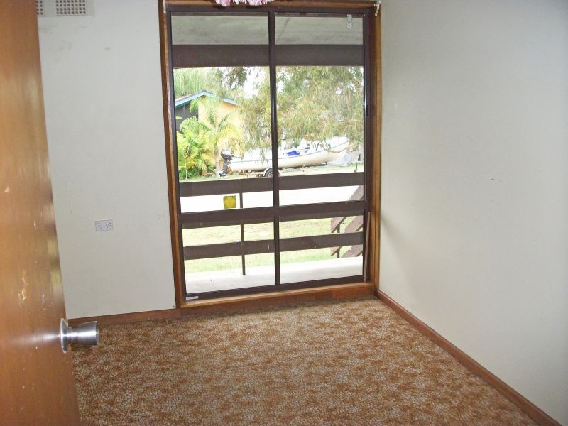 3 Kynan Close, Lake Haven NSW 2263