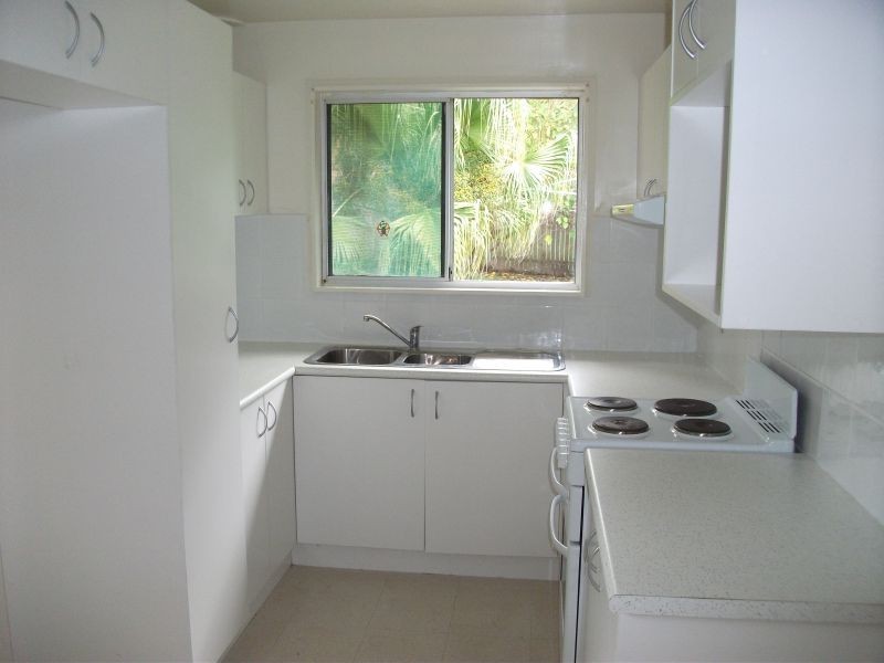 4 Kynan Close, Lake Haven NSW 2263