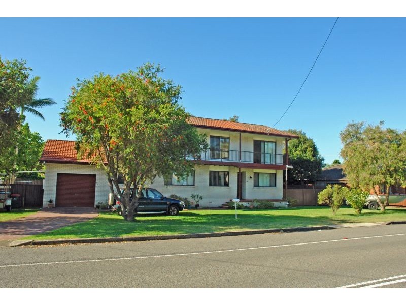 20 Moss Avenue, Toukley NSW 2263