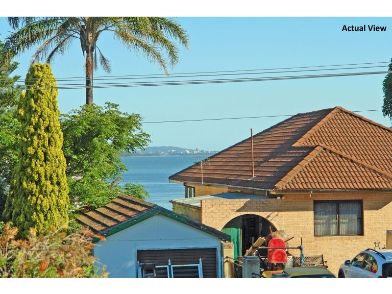 20 Moss Avenue, Toukley NSW 2263