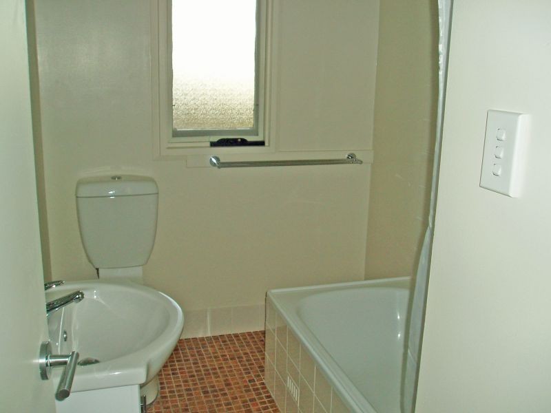 3 Isaac Close, Watanobbi NSW 2259