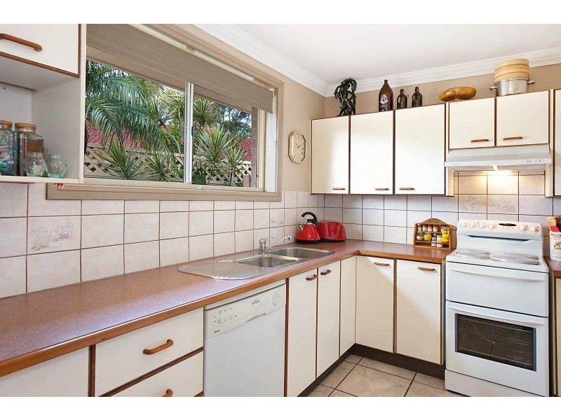 1a Crowe Street, Lake Haven NSW 2263