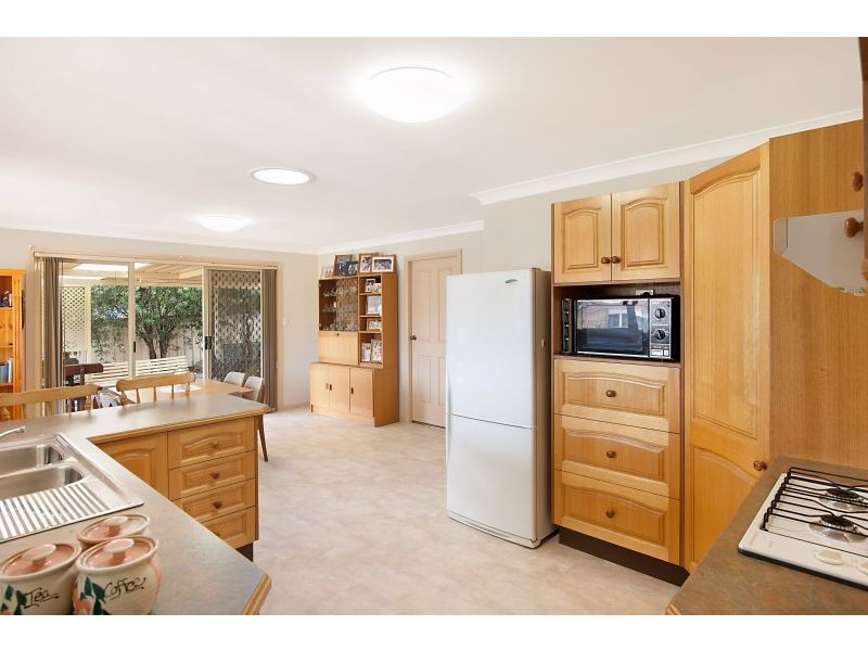 12 Renee Close, Lake Haven NSW 2263