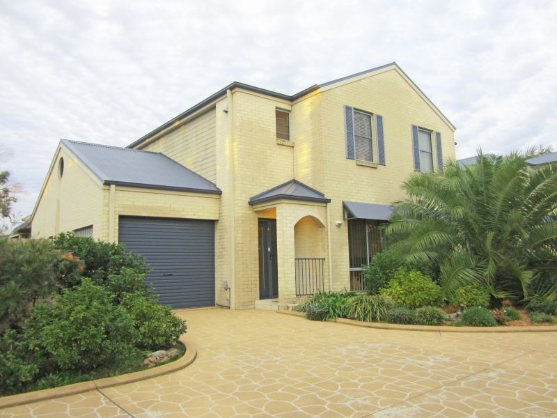 3/1a Dudley Street, Gorokan NSW 2263