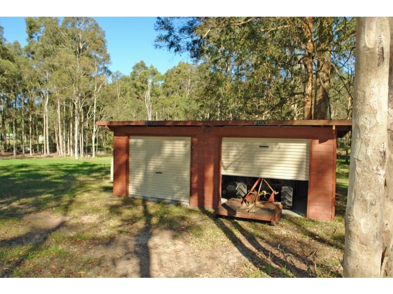 18 Crestwood Road, Jilliby NSW 2259