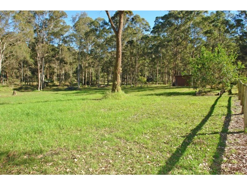 18 Crestwood Road, Jilliby NSW 2259