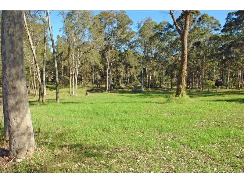 18 Crestwood Road, Jilliby NSW 2259