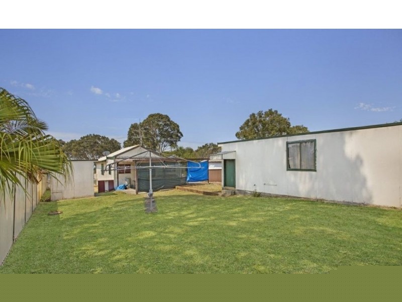 91 Marks Road, Gorokan NSW 2263
