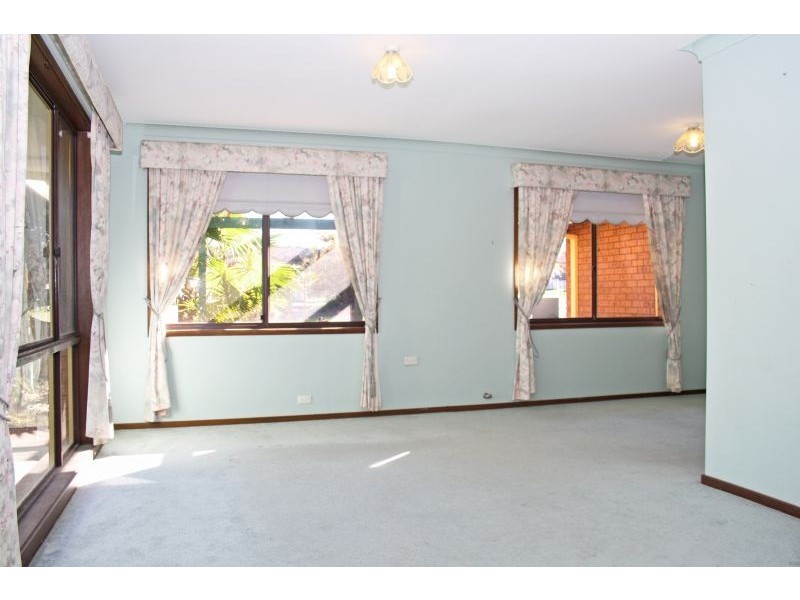 19 Gorokan Drive, Lake Haven NSW 2263