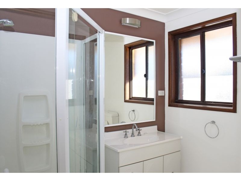 19 Gorokan Drive, Lake Haven NSW 2263