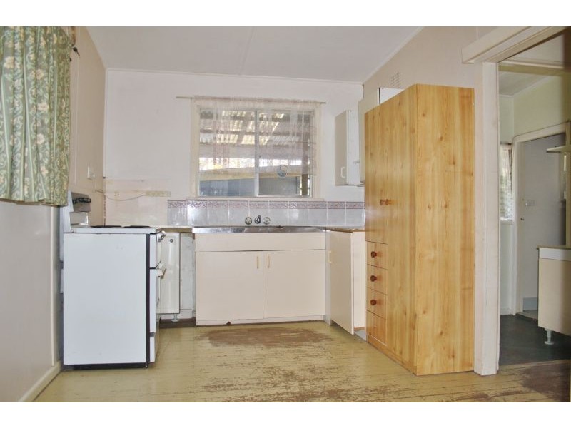 13 Wadalba Avenue, Lake Haven NSW 2263