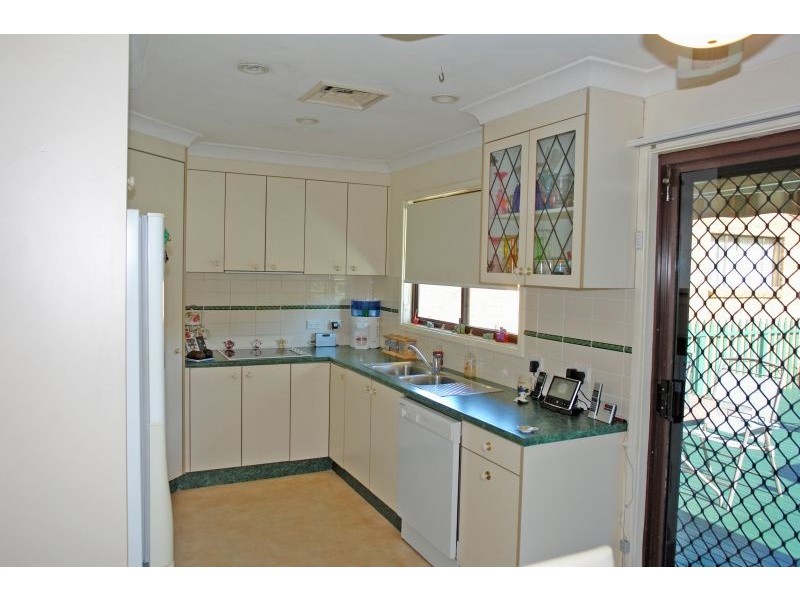 13 Riverview Drive, Wyong NSW 2259