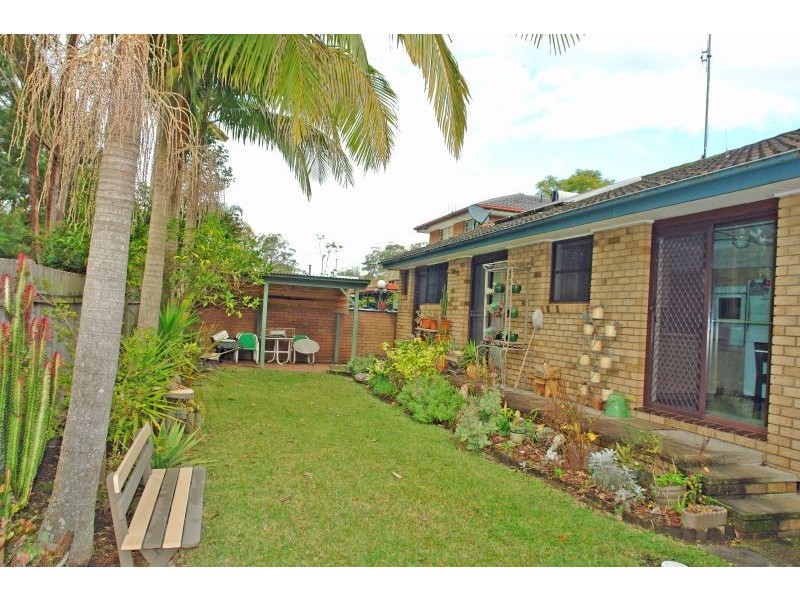 4 Riverview Drive, Wyong NSW 2259