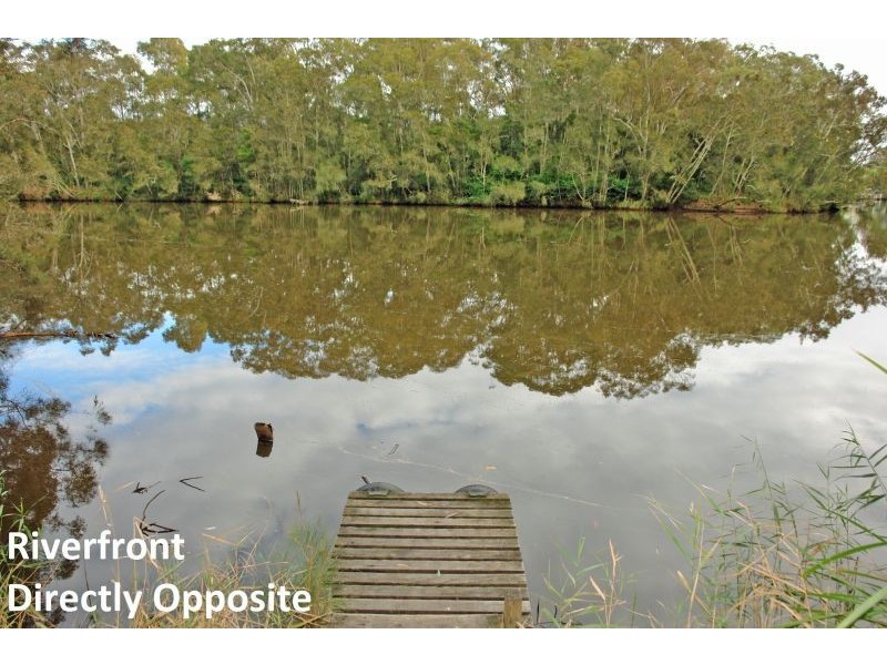 4 Riverview Drive, Wyong NSW 2259