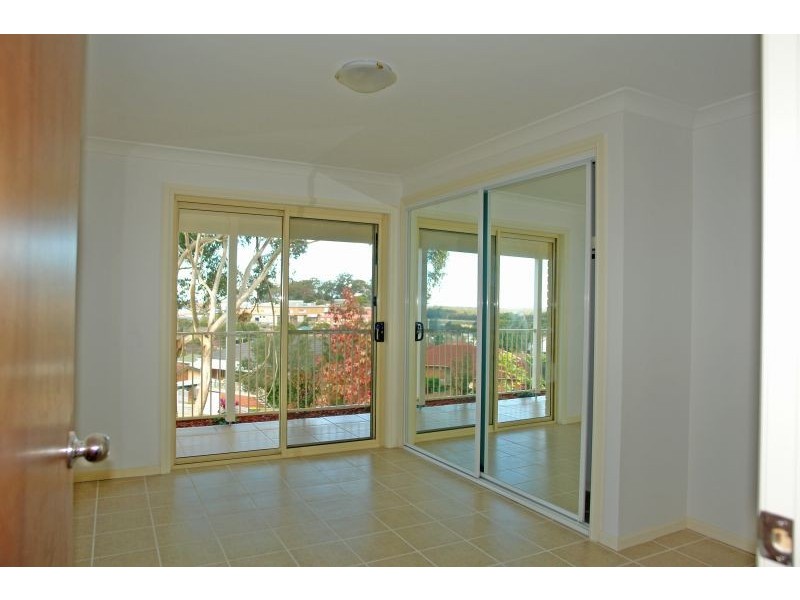 4 Manor Close, Wyong NSW 2259