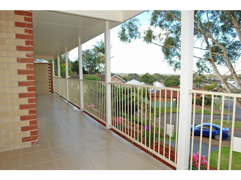 4 Manor Close, Wyong NSW 2259