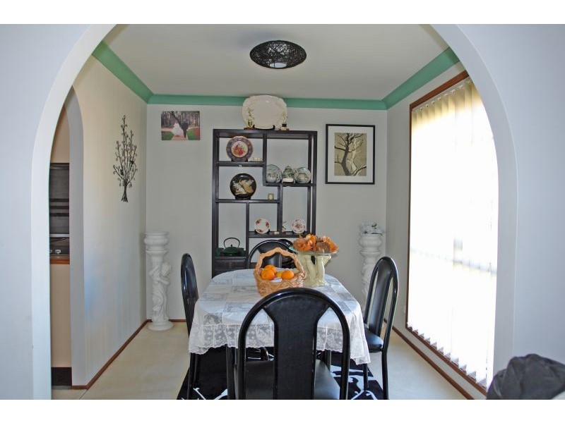 1 Emma Close, Lake Haven NSW 2263