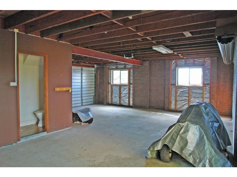 19 Crystal Crescent, Wyong NSW 2259