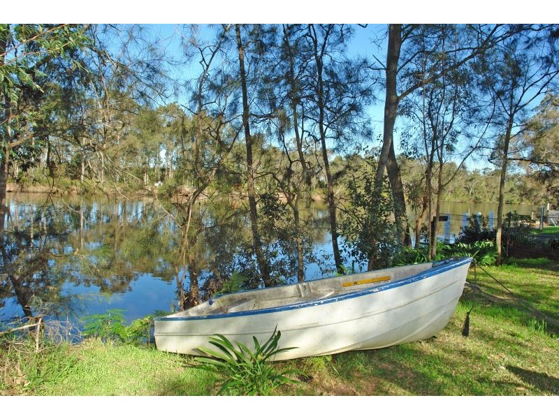 52 Golding Grove, Wyong NSW 2259