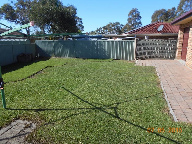 7 Christopher Cres, Lake Haven NSW 2263