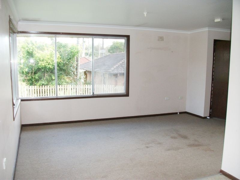 33 Stonehaven Avenue, Watanobbi NSW 2259