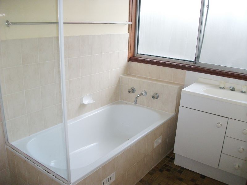 37 Stonehaven Avenue, Watanobbi NSW 2259