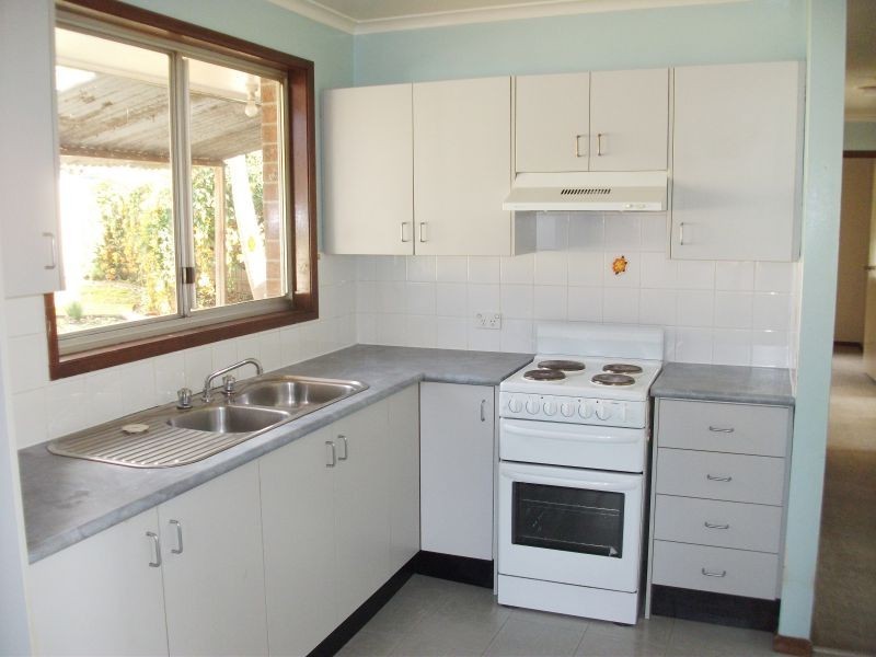 12 Gloucester Avenue, Watanobbi NSW 2259