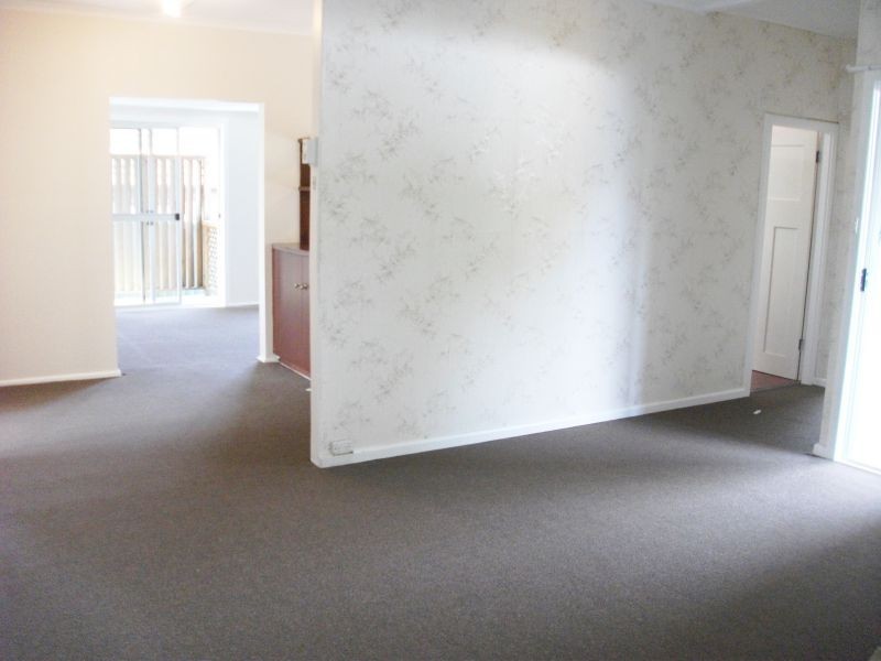 4 Norman Street, Toukley NSW 2263