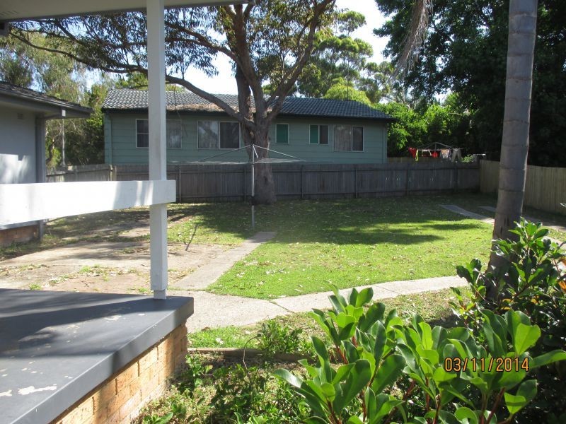 5 Nathan  Place, Lake Haven NSW 2263